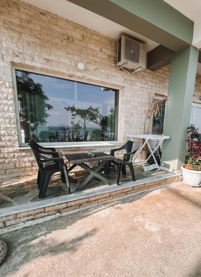 Step To The Sea Apartment Nea Karvali Exterior photo